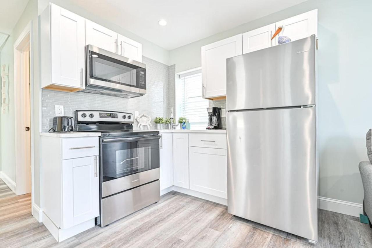 וויילדווד 318 E Youngs Ave Unit 5 Salty Shore Oasis Spectacular Retreat מראה חיצוני תמונה
